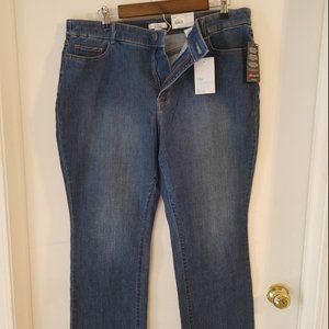 Croft and Barrow - Bootcut Midrise Stretch Jeans - 18s - NEW WITH TAGS